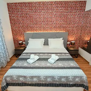 apartments-four-corners.hotelinzadar.com/